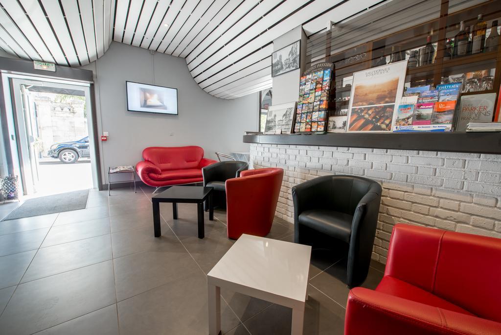Hotel Du Lion D'Or Marmande Ruang foto