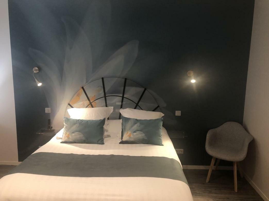 Hotel Du Lion D'Or Marmande Bagian luar foto